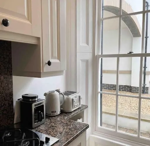 Whitehall, Thomas Turnbull Flat 3 Beautiful In Georgian House