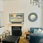Whitehall, Thomas Turnbull Flat 3 Beautiful In Georgian House Appartement
